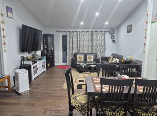 11 Lesterwood Cres, Toronto, ON M1P 3L5