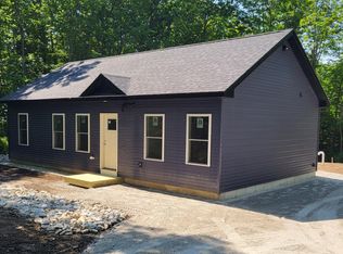 544 Mount Mica Rd, Paris, ME 04271