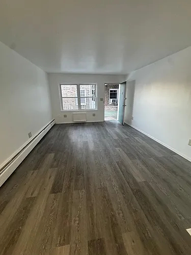 155 Birdseye St Photo 1