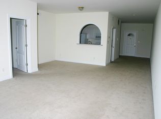 402 Penny Ln APT F, Morehead City, NC 28557