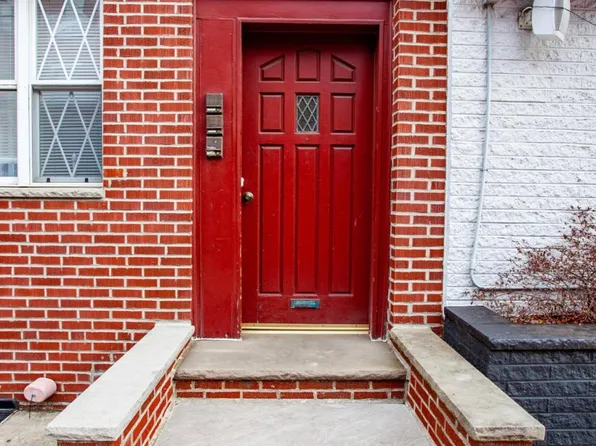 765 S 9th St, Philadelphia, PA 19147