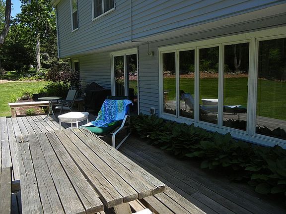 4th image of 43 Heather Ln