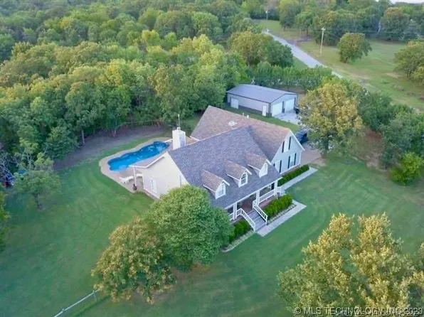 16746 N Deer Meadow Rd, Skiatook, OK 74070