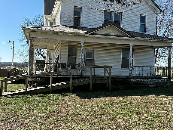3rd image of 5353 S 120th Rd