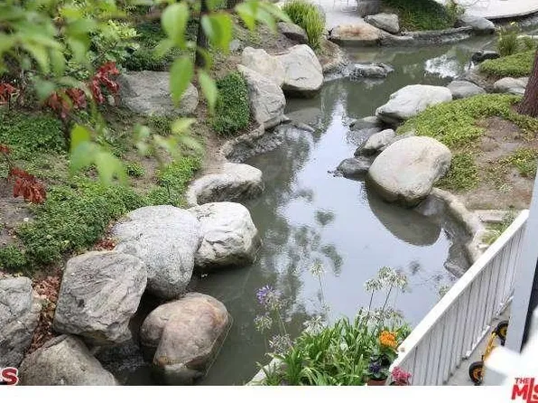 25699 Pine Creek Ln, Wilmington, CA 90744