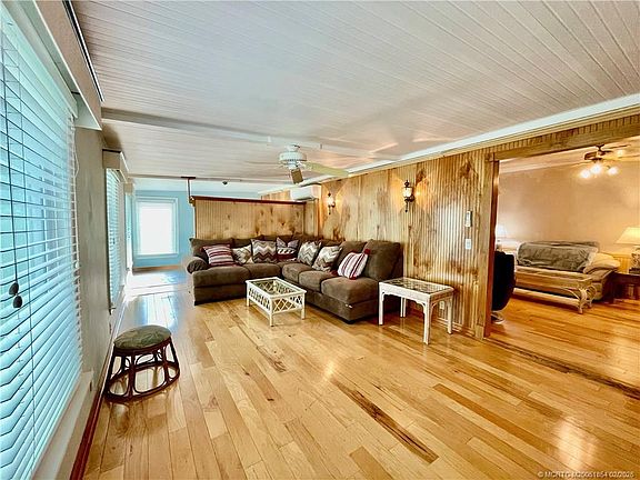 5th image of 16372 SW Indianwood Cir