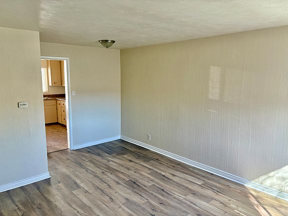 3rd image of 12 N Sheridan Ave #12
