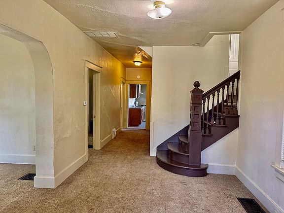 2nd image of 1112 N Gaines St