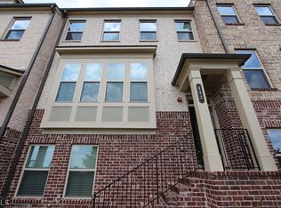 422 Montclair Ct, Woodstock, GA 30188