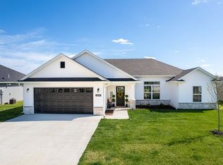 3931 Clydesdale Dr, Columbia, MO 65202