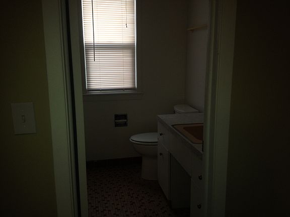 5th image of 1304 Marbee Dr APT 5
