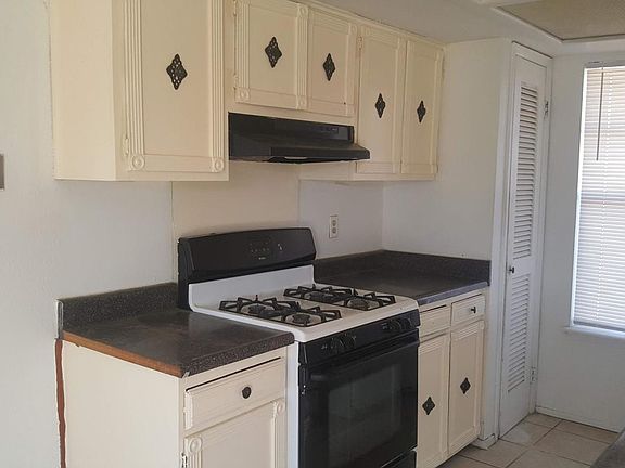 5th image of 10109 Kirwood St