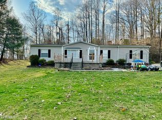 313 Cornerstone Ave SE, Coeburn, VA 24230