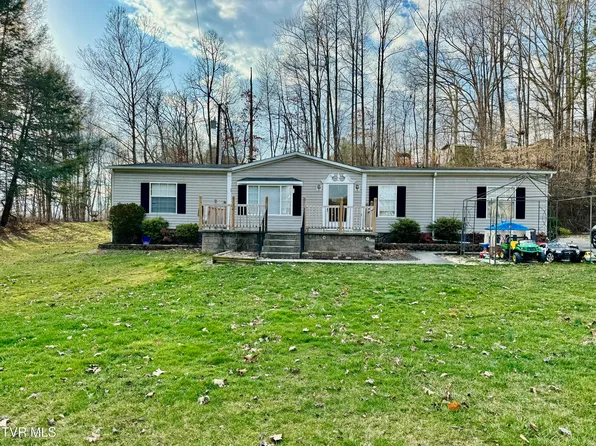 313 Cornerstone Ave SE, Coeburn, VA 24230