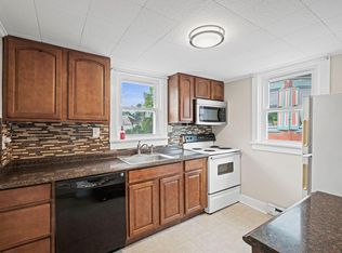 6 E Main St #3, Camp Hill, PA 17011