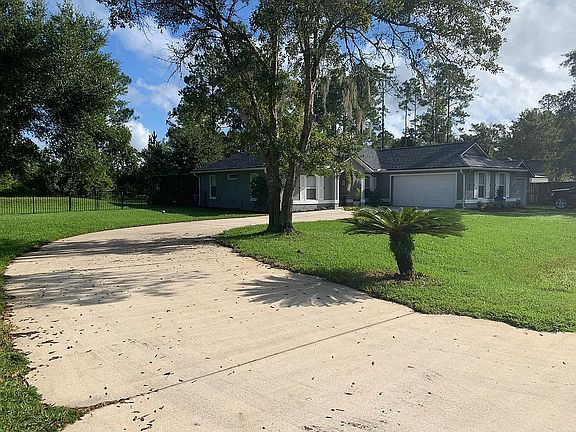 2nd image of 5108 Gracewood Ln