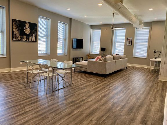 3rd image of 2758 Lafayette Ave #2758A