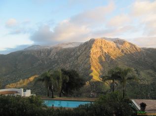 15616 Creek Hills Rd, El Cajon, CA 92021