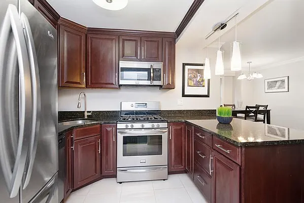 Sold by Keller Williams NYC | media 5