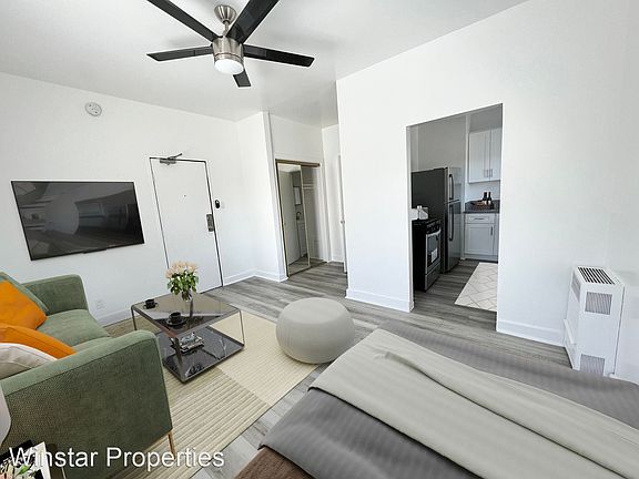 4th image of 250 Loma Dr APT 108