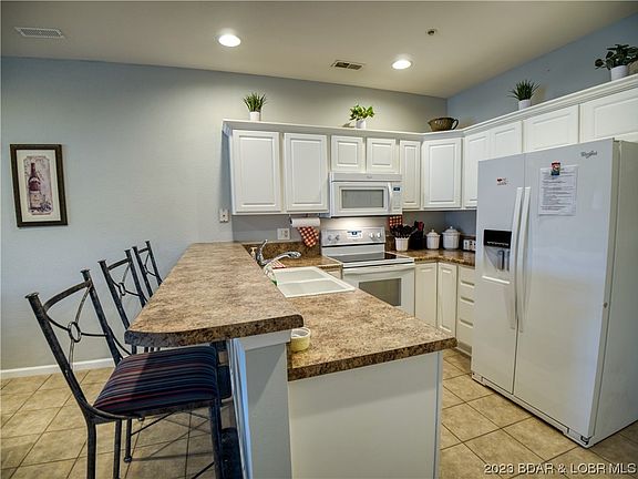 5th image of 440 Cedar Heights Dr #1E