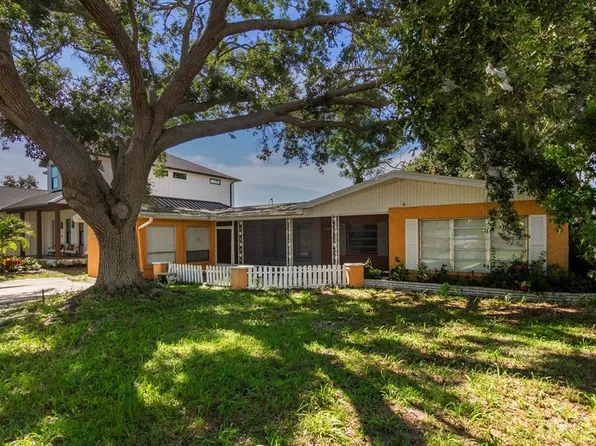 2317 Grove St, Sarasota, FL 34239