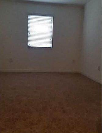 5th image of 382 NE 194th Ln
