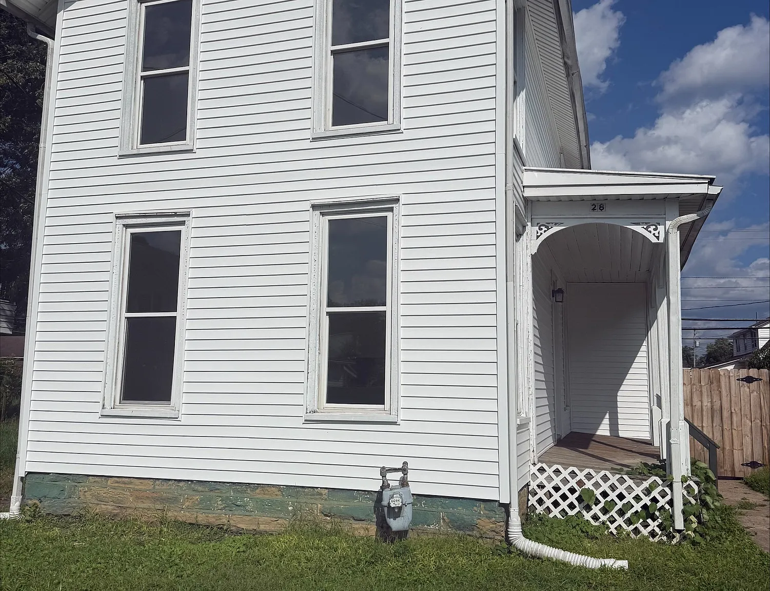 2 bed, 1063 sqft, $1,400 — Photo 1