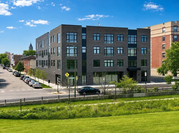 2807 S Halsted St #309, Chicago, IL 60608