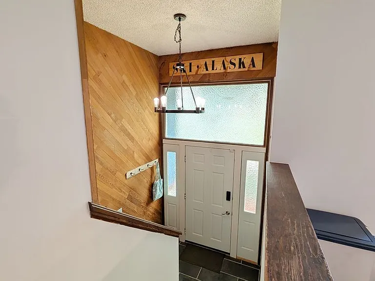 8221 Birch Ln — Photo 2