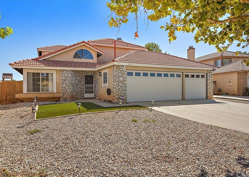 2nd image of 12701 El Dorado Way
