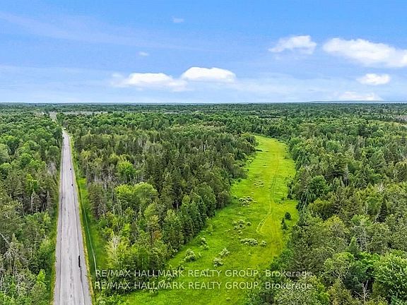 3rd image of 3119 Vaughan Side Rd