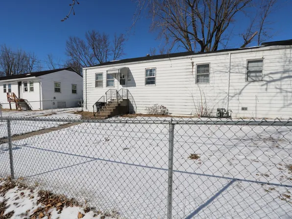 2408-2410 Flint Hills Dr, 2408-2410 Flint Hills Dr, Burlington, IA 52601