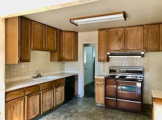 842 Clara Dr, Palo Alto, CA 94303