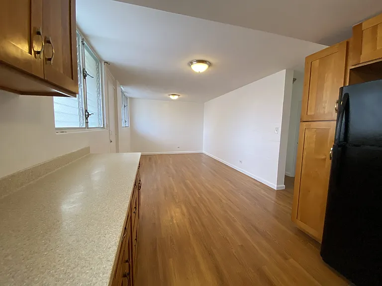 2752 Kahoaloha Ln #206-1 — Photo 13