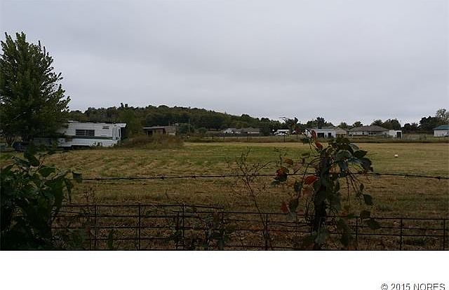 1st image of 18611 Bushyhead Dr