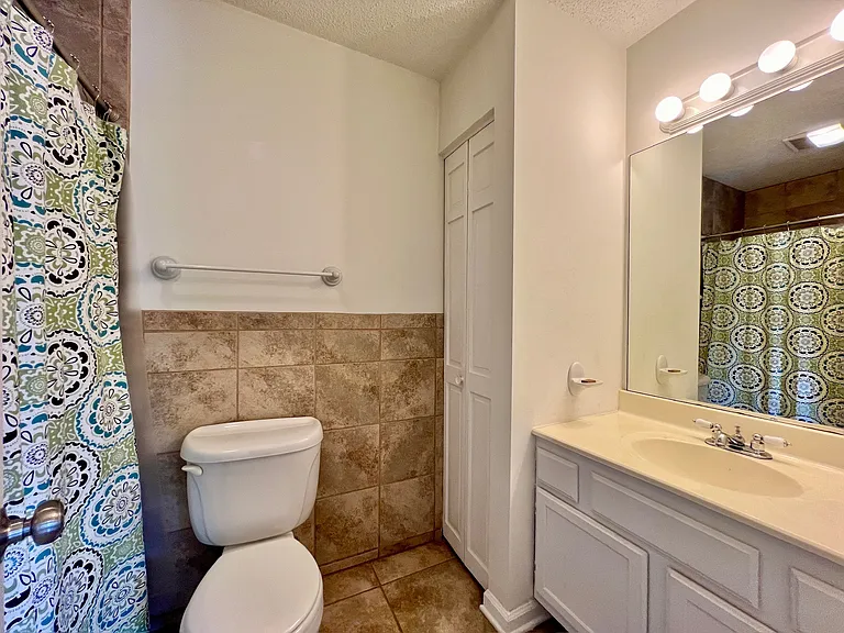 10417 Ravenbrook Ln — Photo 7