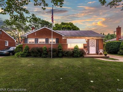 28840 Westfield St, Livonia, MI, 48150