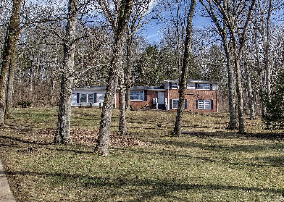 1st image of 767 Rhonda Ln