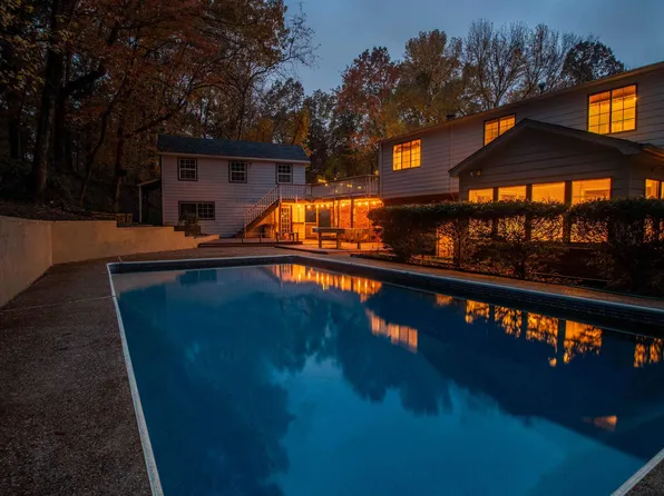 8497 Bergen Dr, Cordova, TN 38018