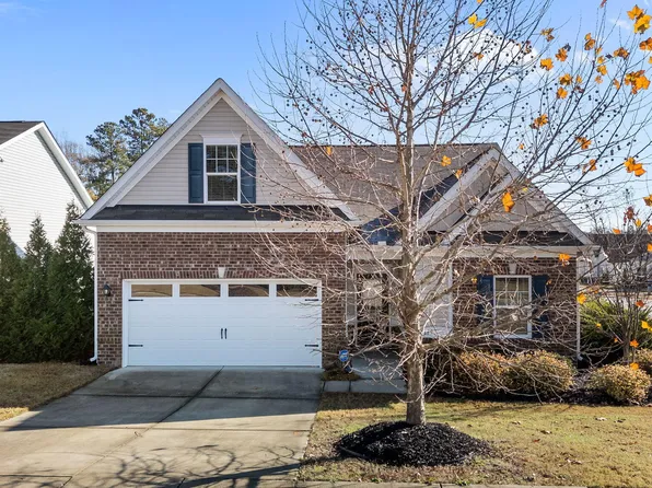 1199 London Meadow Way, Fuquay Varina, NC 27526