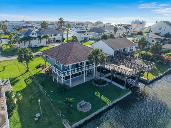 3815 Antascosa Ky, Galveston, TX 77554
