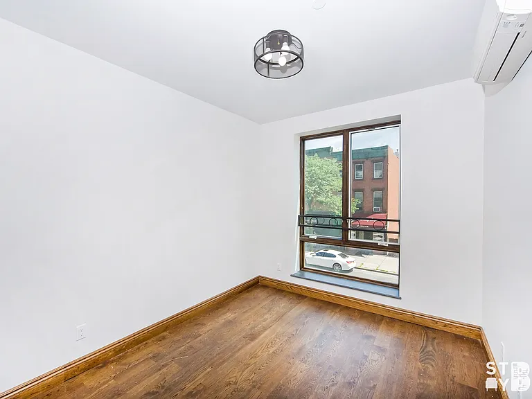 599 Myrtle Ave #2R — Photo 6