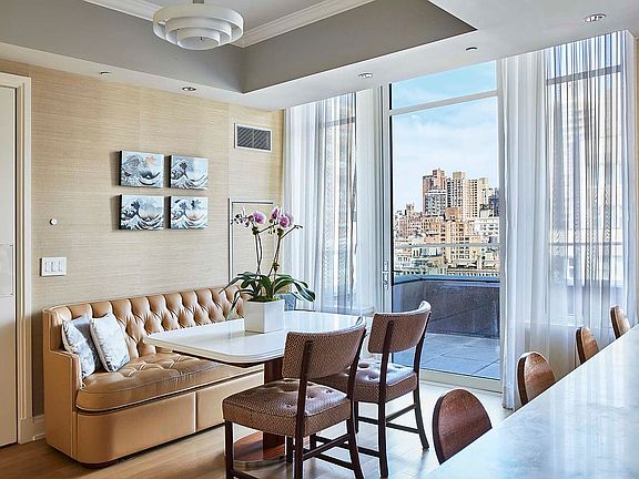 3rd image of 200 E 79th St APT 17A