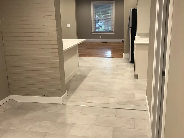 348 N Park Ave #1 — Photo 5