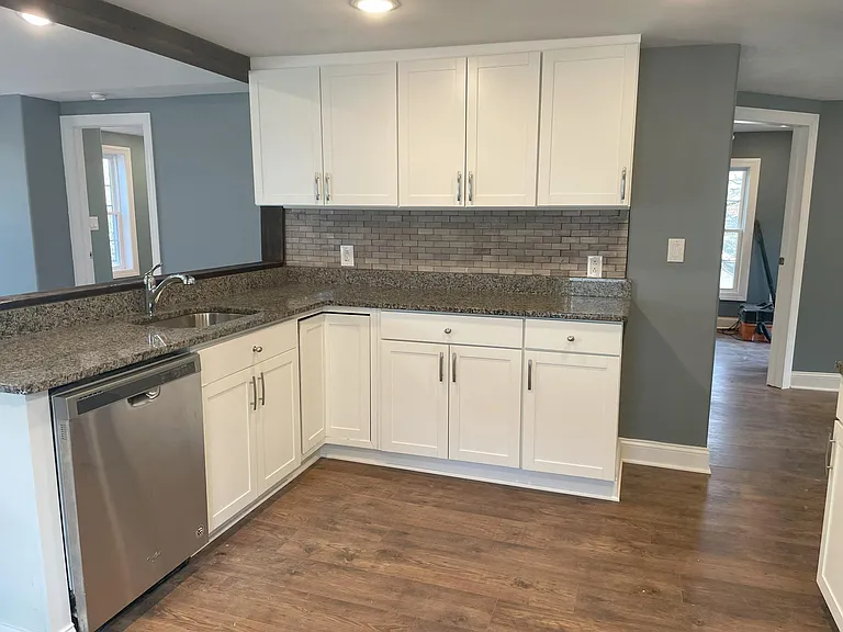 Kitchen Penisula