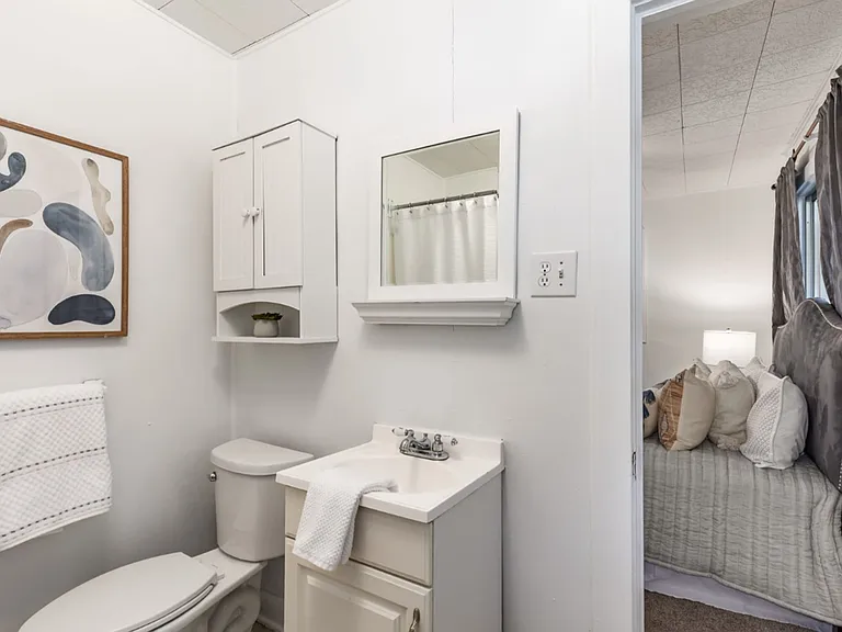 265 E Browning Ave — Photo 24