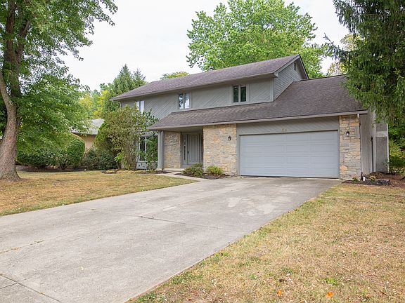 3rd image of 60 Southwind Dr