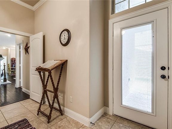 4th image of 9708 National Pines Dr