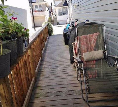 3rd image of 23 Indiana Ave APT 1W
